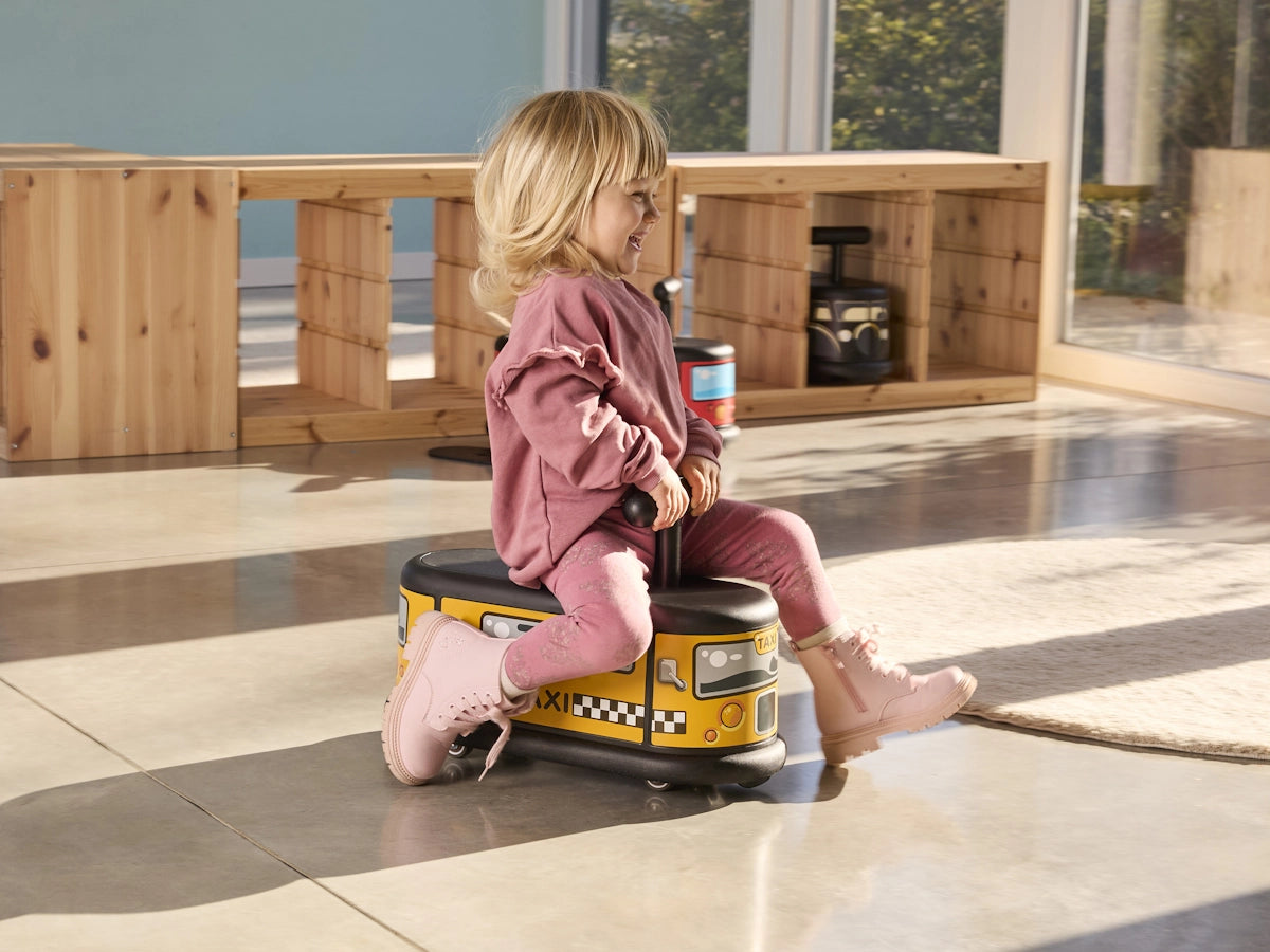 Kiddie Trotter - Taxi