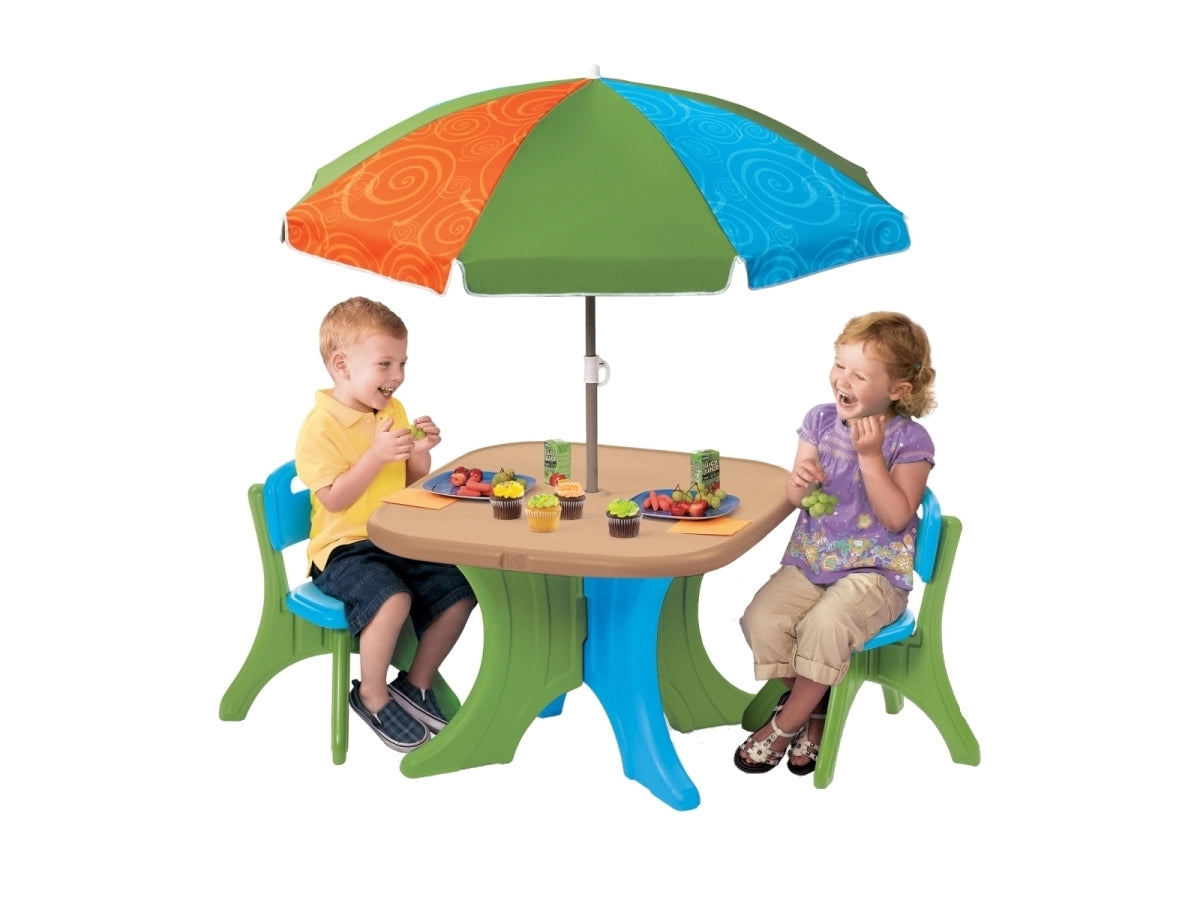 Tavolino Multicolor con sedie